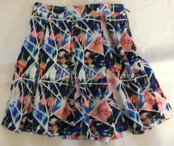 Peter Morrissey Girls Pleated Skirt Geometric Print Multicolour Size 10