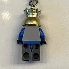 Lego King Mathias - Keychain Or Key Ring Or Bag Tag 851495 – photo 4