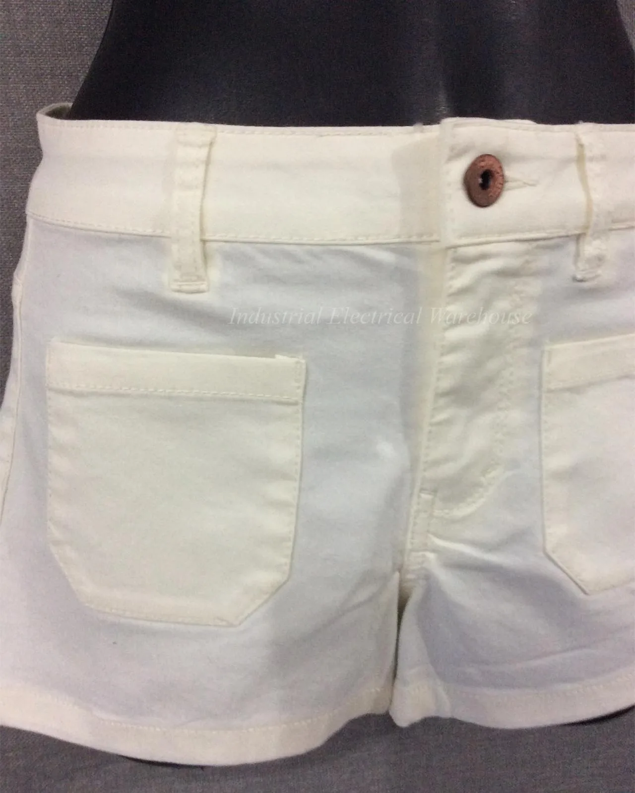 H&M Twill Shorts White AUS 6 EUR 34 – photo 2
