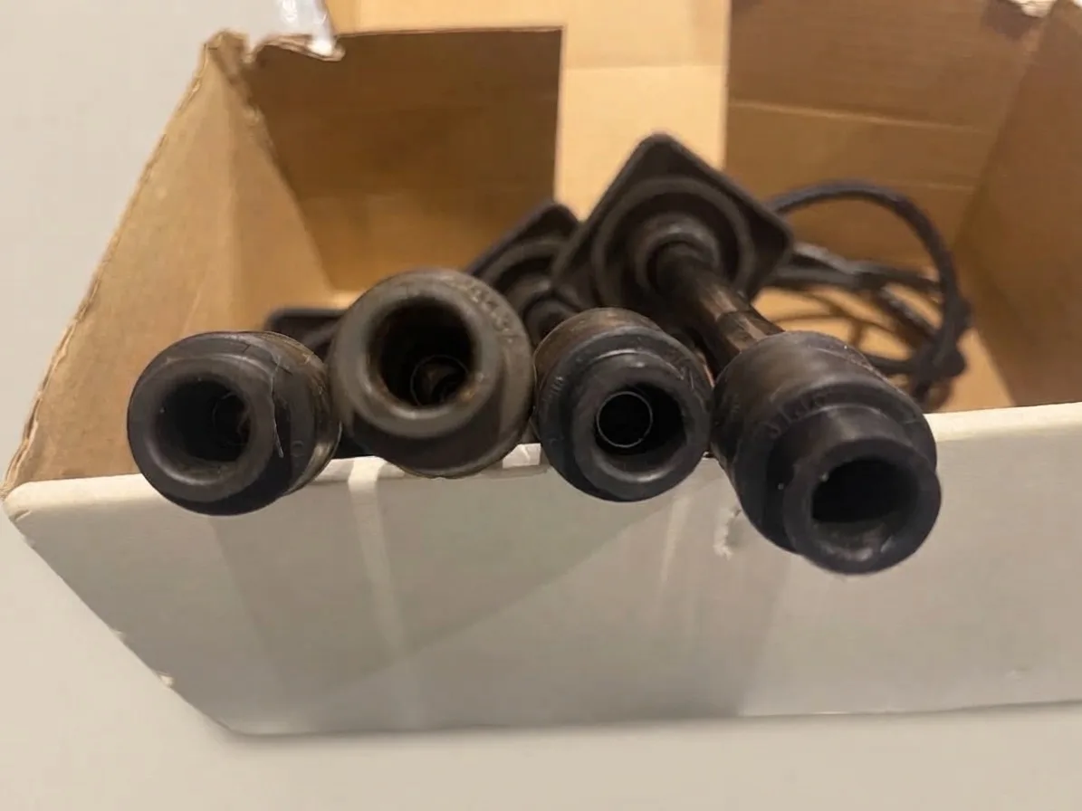 Genuine Toyota Ignition Spark Plug Lead Set - 90919-22400 – photo 2