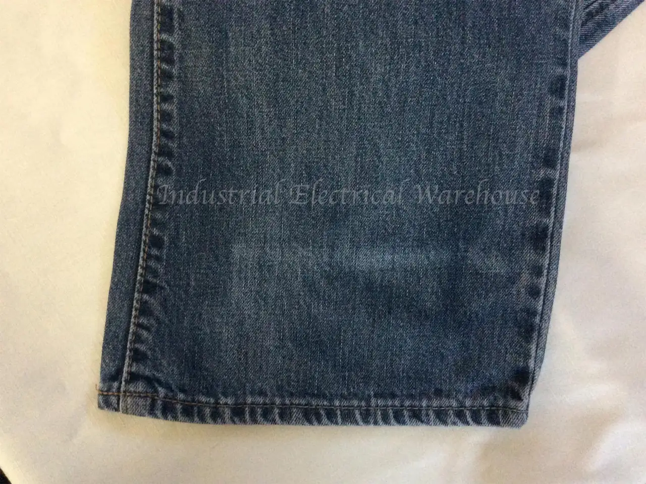 Calvin Klein Jeans Mens Boot Cut Denim Jeans Medium Wash Blue W36 x L32 – photo 4