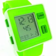 Snoopy Limited Edition Digital LCD Watch Green White 999 Made SC065_B New