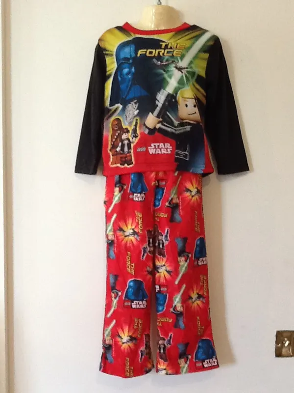 Lego Star Wars Sleepwear PJ’s Pyjamas Long Sleeve Top and Bottom Set Size 4