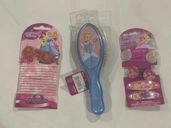 Disney Princess Cinderella Hairbrush & Hair Accessories Set Elastics Clips (NEW)