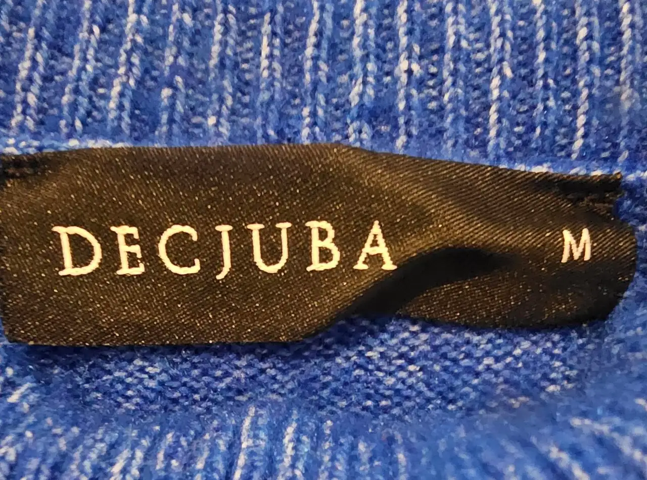 Elegent blue Jumper worn only once and packed away – photo 3
