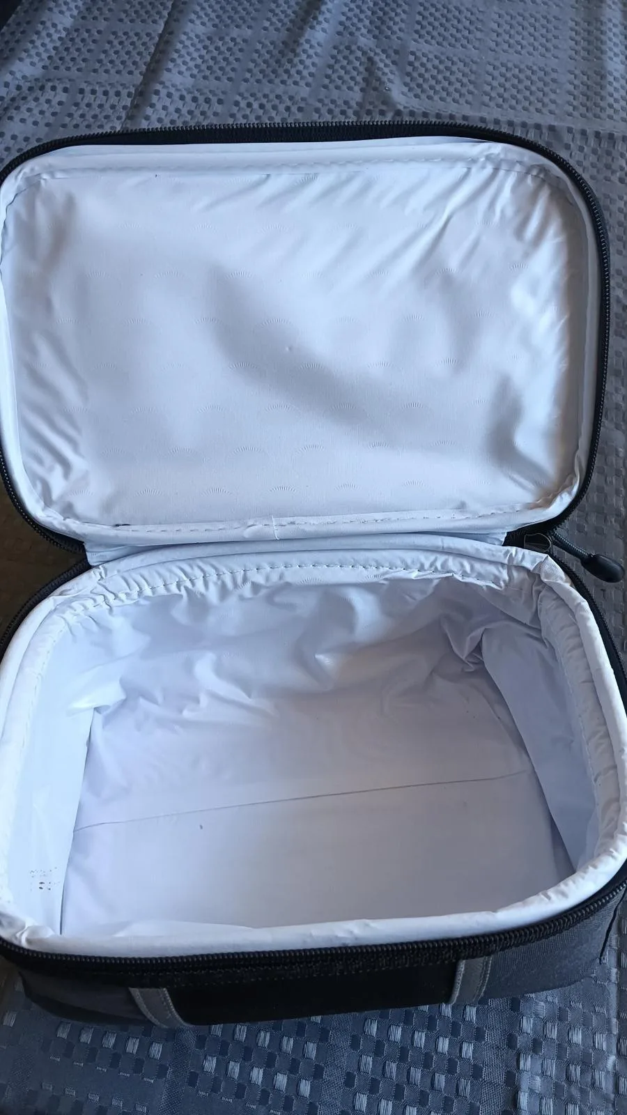 Tupperware lunch bag with box – photo 7