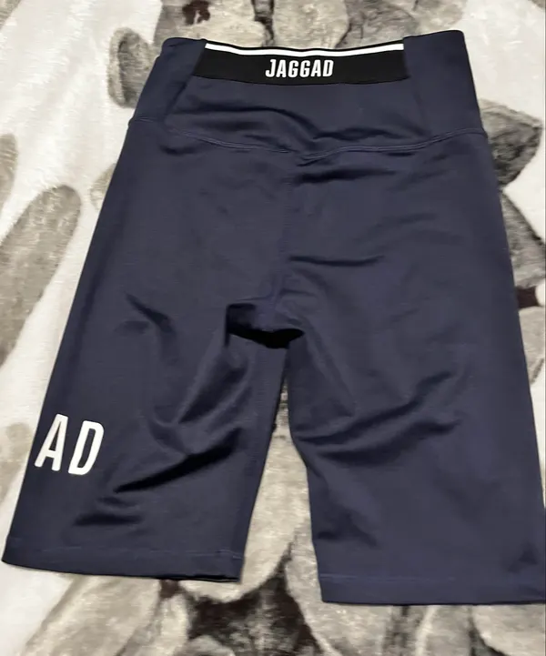 Jagged shorts