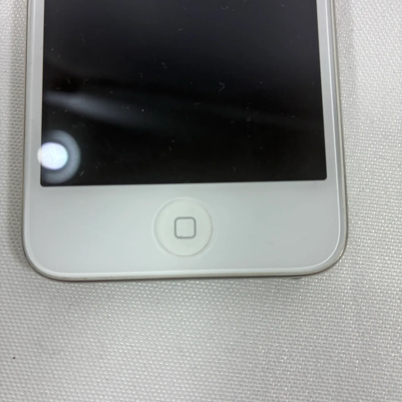 Apple iPod Touch 2nd Gen WI-FI 8GB White/Silver A1367 Tested & Working — photo 9