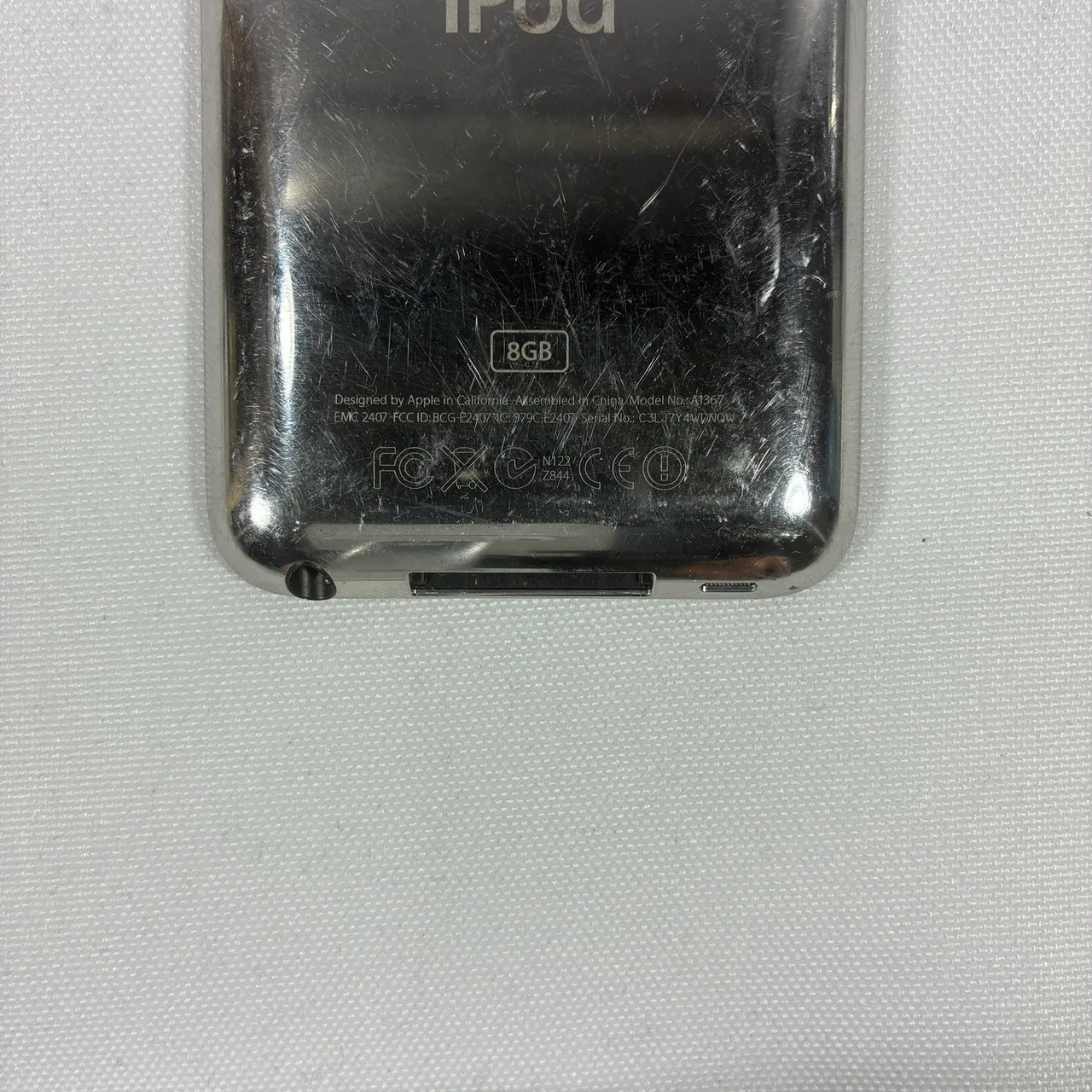 Apple iPod Touch 2nd Gen WI-FI 8GB White/Silver A1367 Tested & Working — photo 12