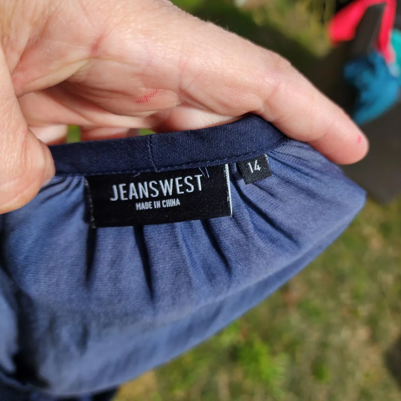 Jeanswest navy longsleeve top size 14 – photo 6