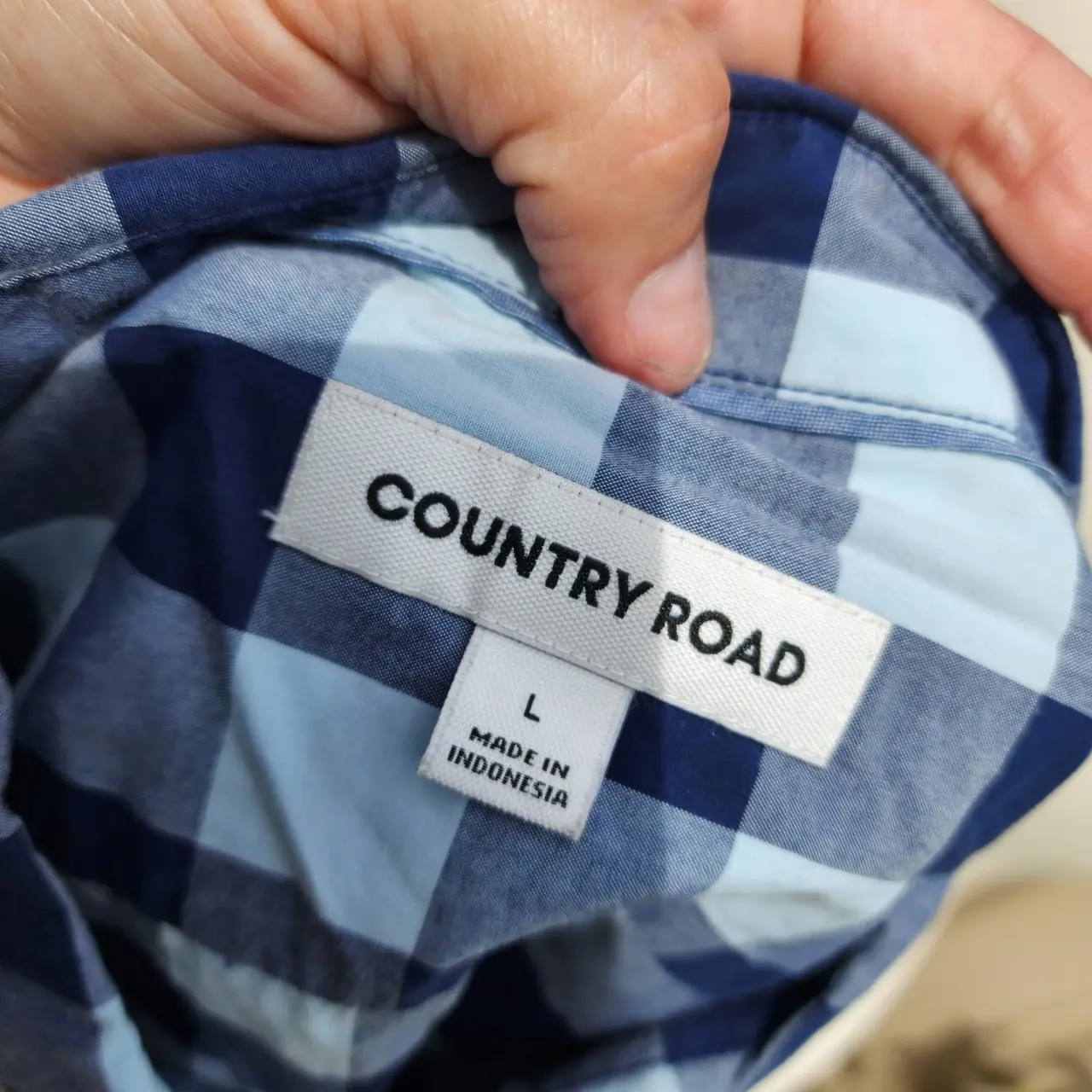Country Road long sleeve check shirt size large – photo 6