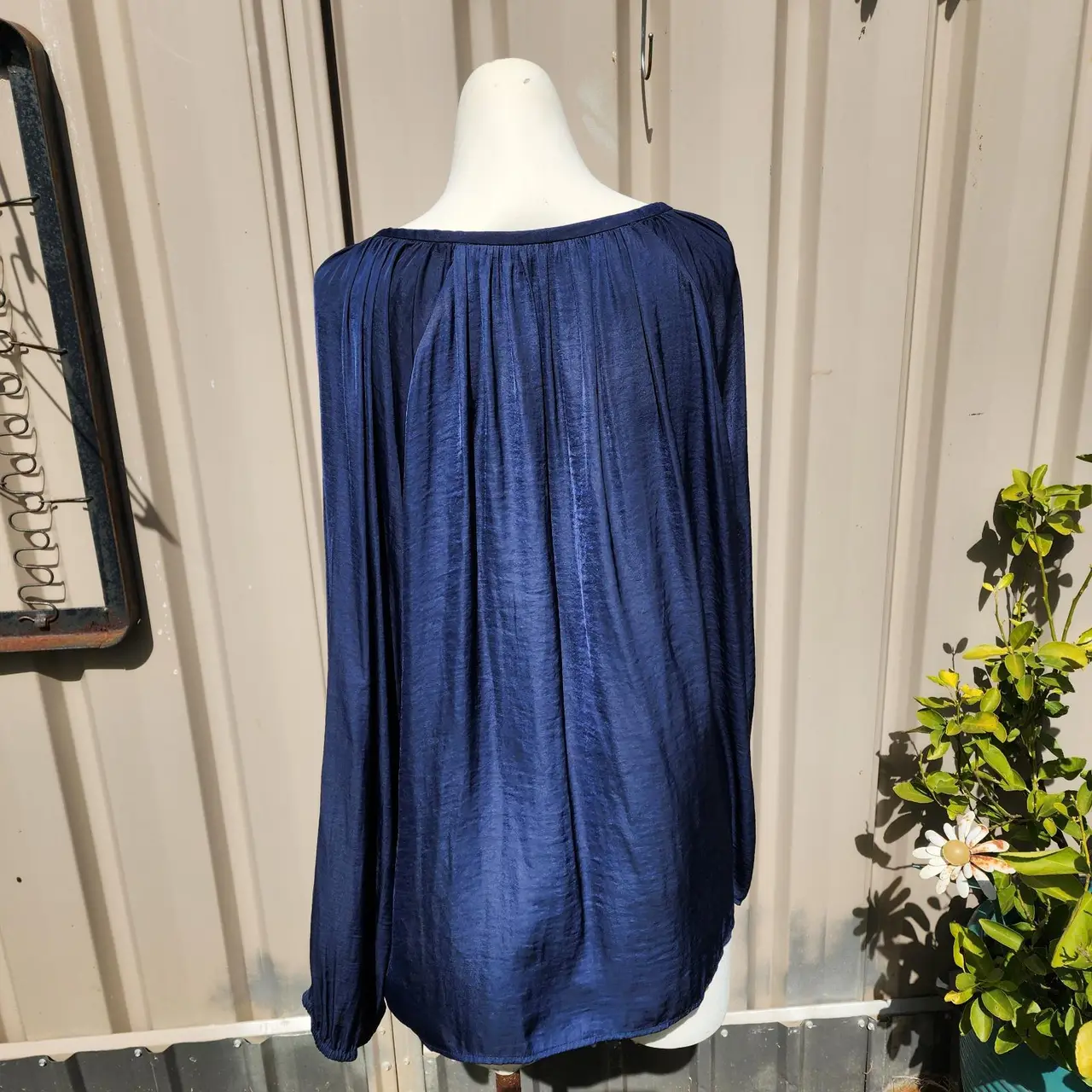 Jeanswest navy longsleeve top size 14 – photo 3