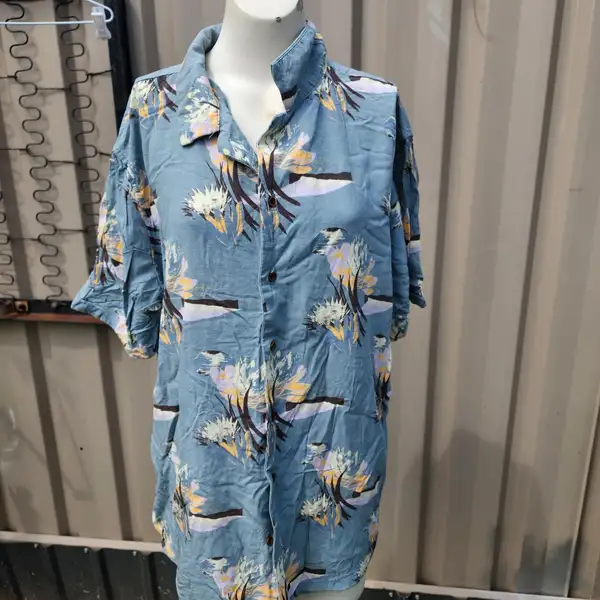 Elwood mens s/s shirt size large