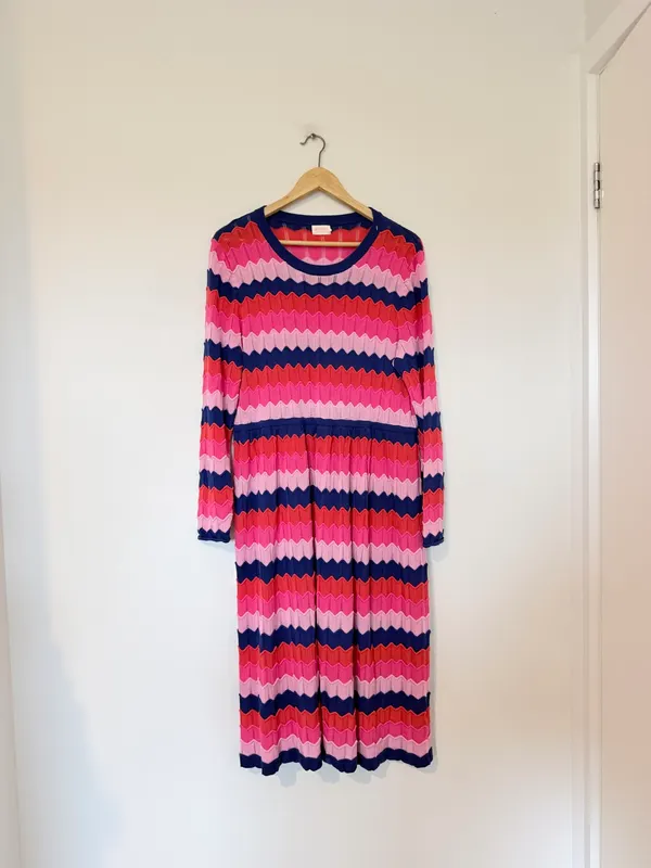 Gorman 100% Lyocell Zig Zag Knit Dress Pink Navy Size 20 45.5”