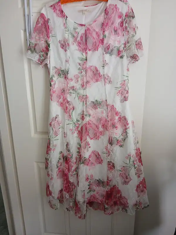 Noni B size 18 dress