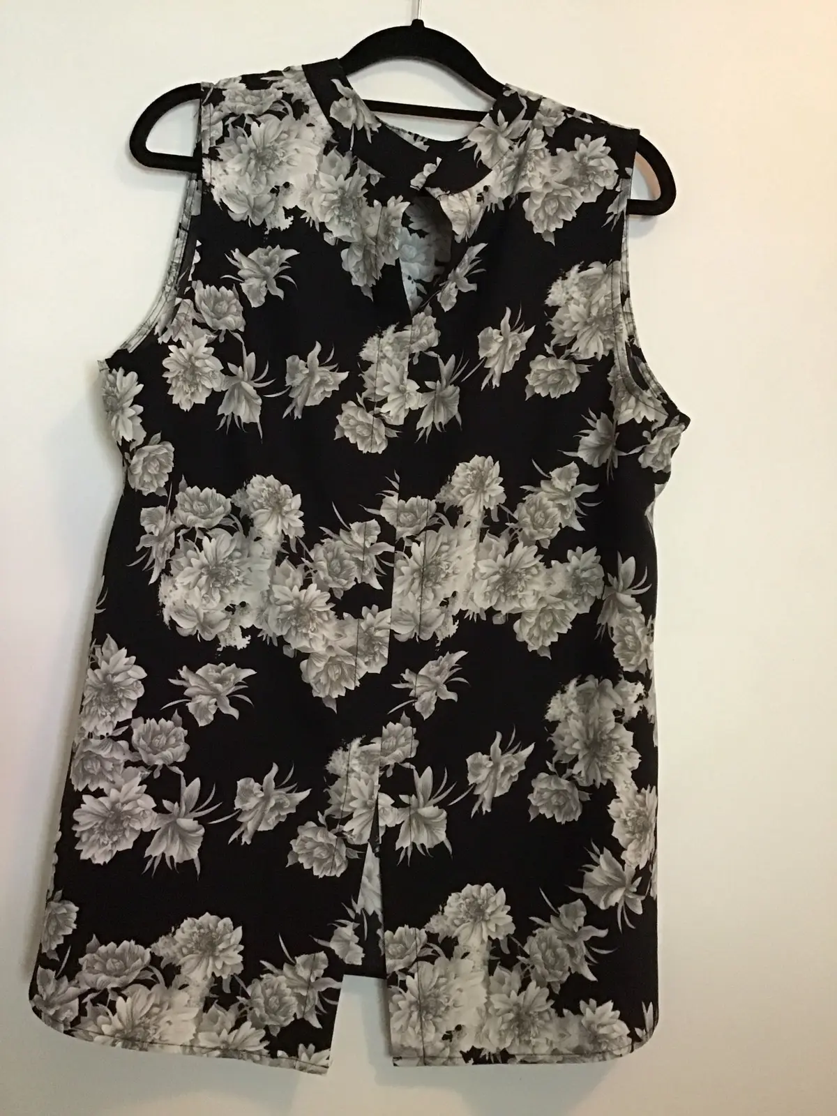 Womens Preview Top – photo 2