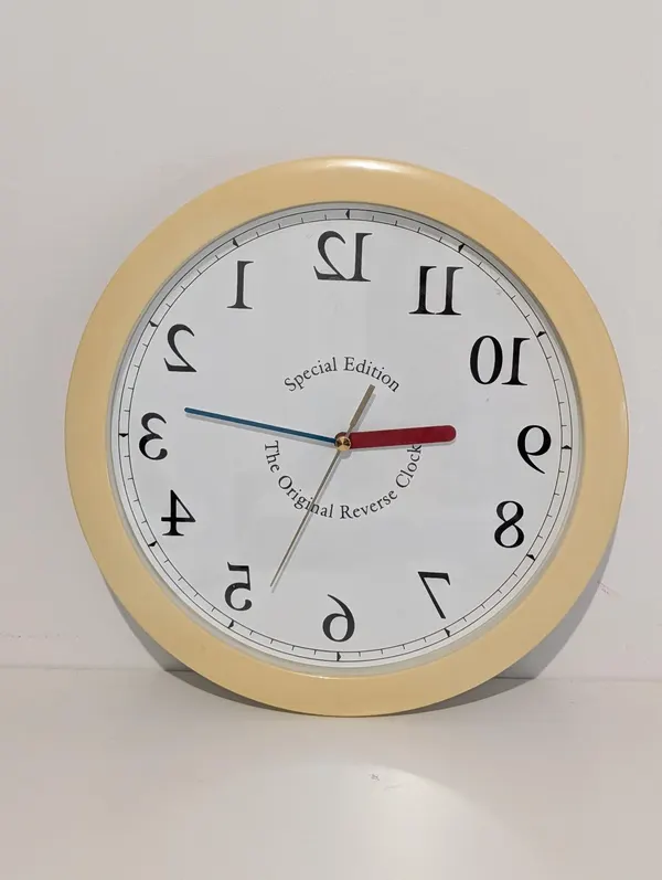 Vintage 80s 90s Special Edition The Original Reverse Clock Made In Taiwan Quartz