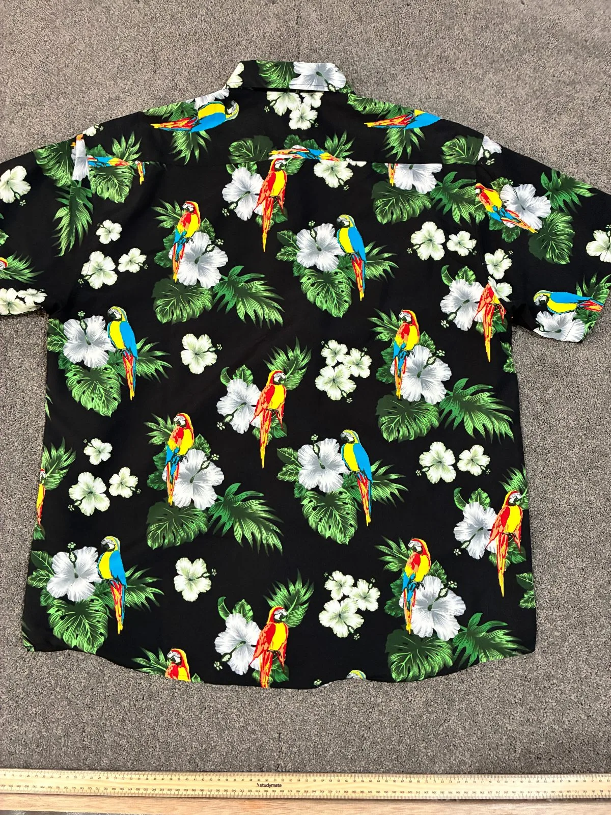 Lowes men's Hawaiian, Tropical Shirt, perfect to take on holidays — photo 6