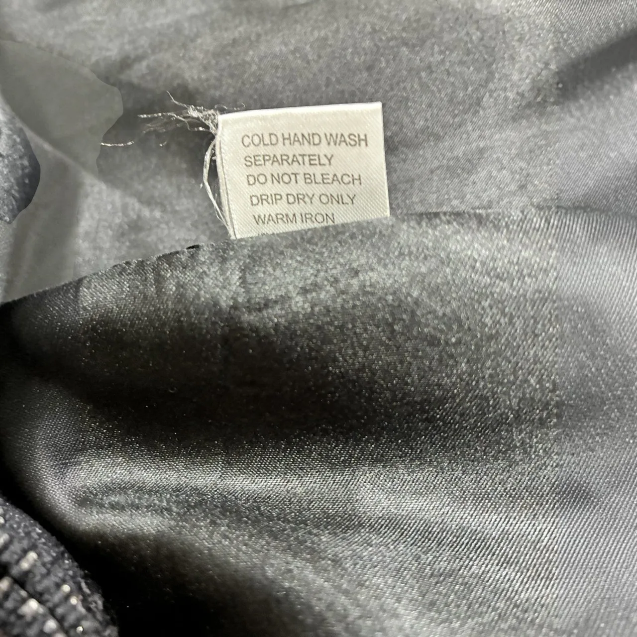Daniel Hechter, women's black single-breasted dress coat — photo 7