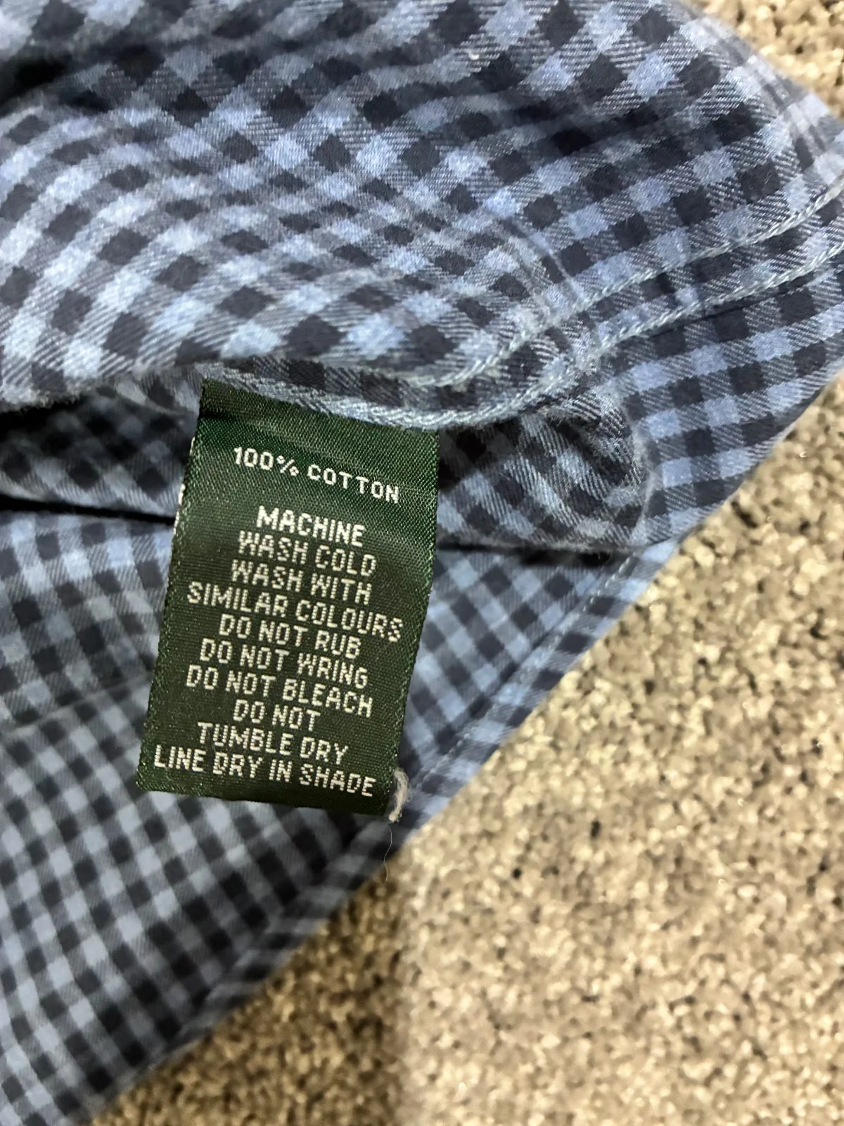 Rodd & Gunn Business Shirt offers a sharp aesthetic with its dark blue and blue — photo 5