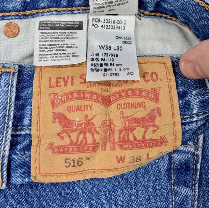 Levi’s 516 Straight Leg Jeans W38 L30 Light Wash Denim — photo 4