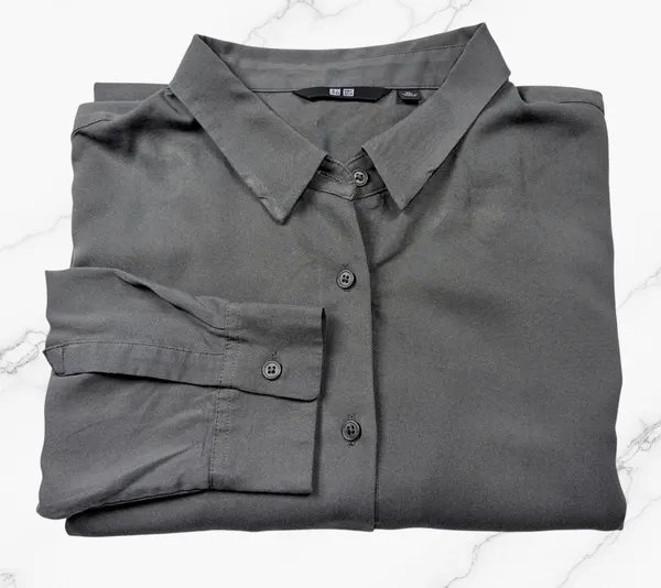 Uniqlo Women's Rayon Blouse XL Grey
