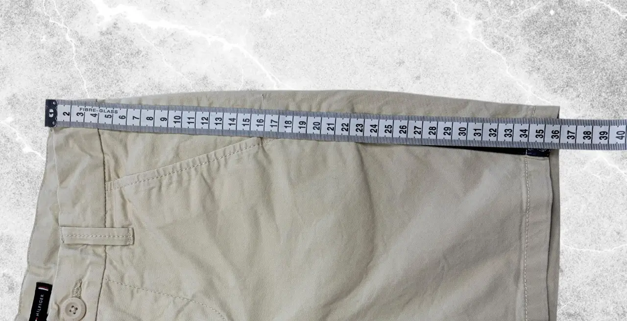 Tommy Hilfiger Boys Beige THFlex Chino Shorts Size 140 Logo Tape – photo 6