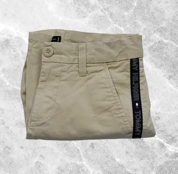 Tommy Hilfiger Boys Beige THFlex Chino Shorts Size 140 Logo Tape