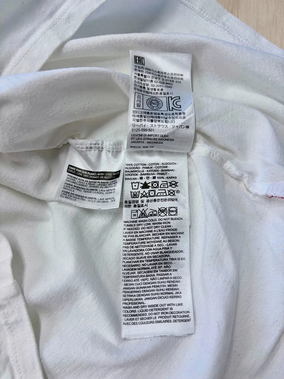 Levi's Men's XL White Camo Batwing Logo Graphic T-Shirt | 100% Cotton – photo 6