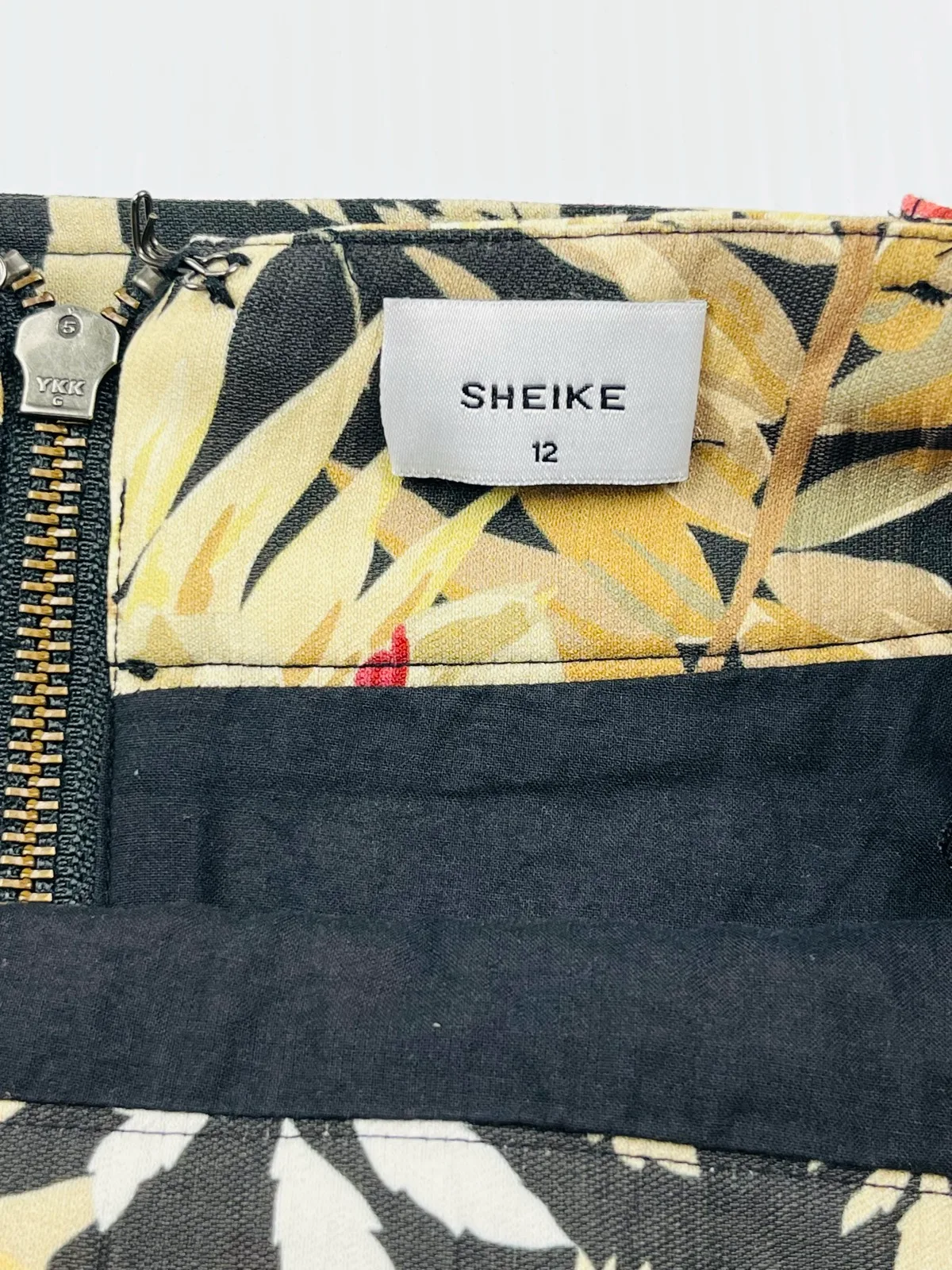 Sheike Linen Blend Mini Skirt Size 12 — photo 4