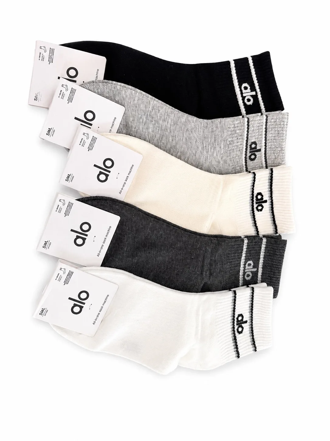 Alo Yoga 5-Pack Crew Socks – Size S/M – New with Tag — photo 2