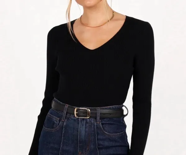 Women's long sleeve top