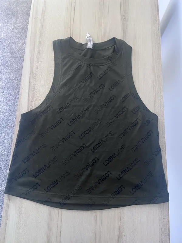 Lorna Jane gym top