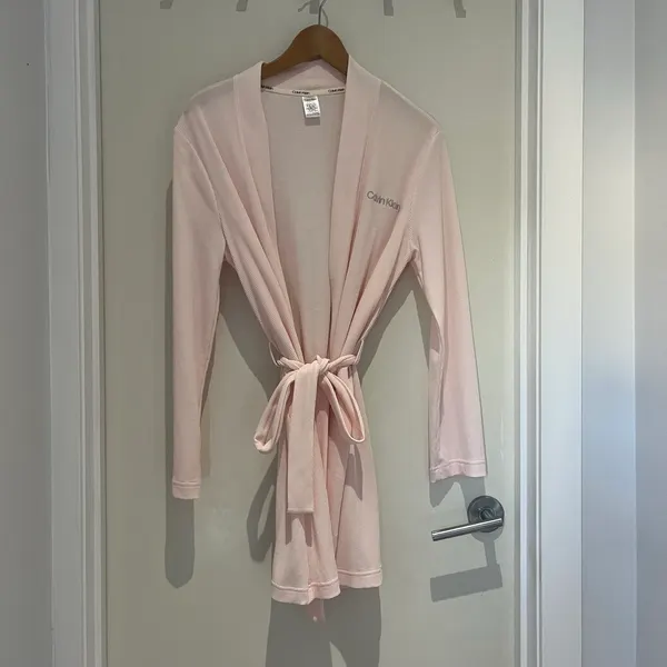 Calvin Klein robe