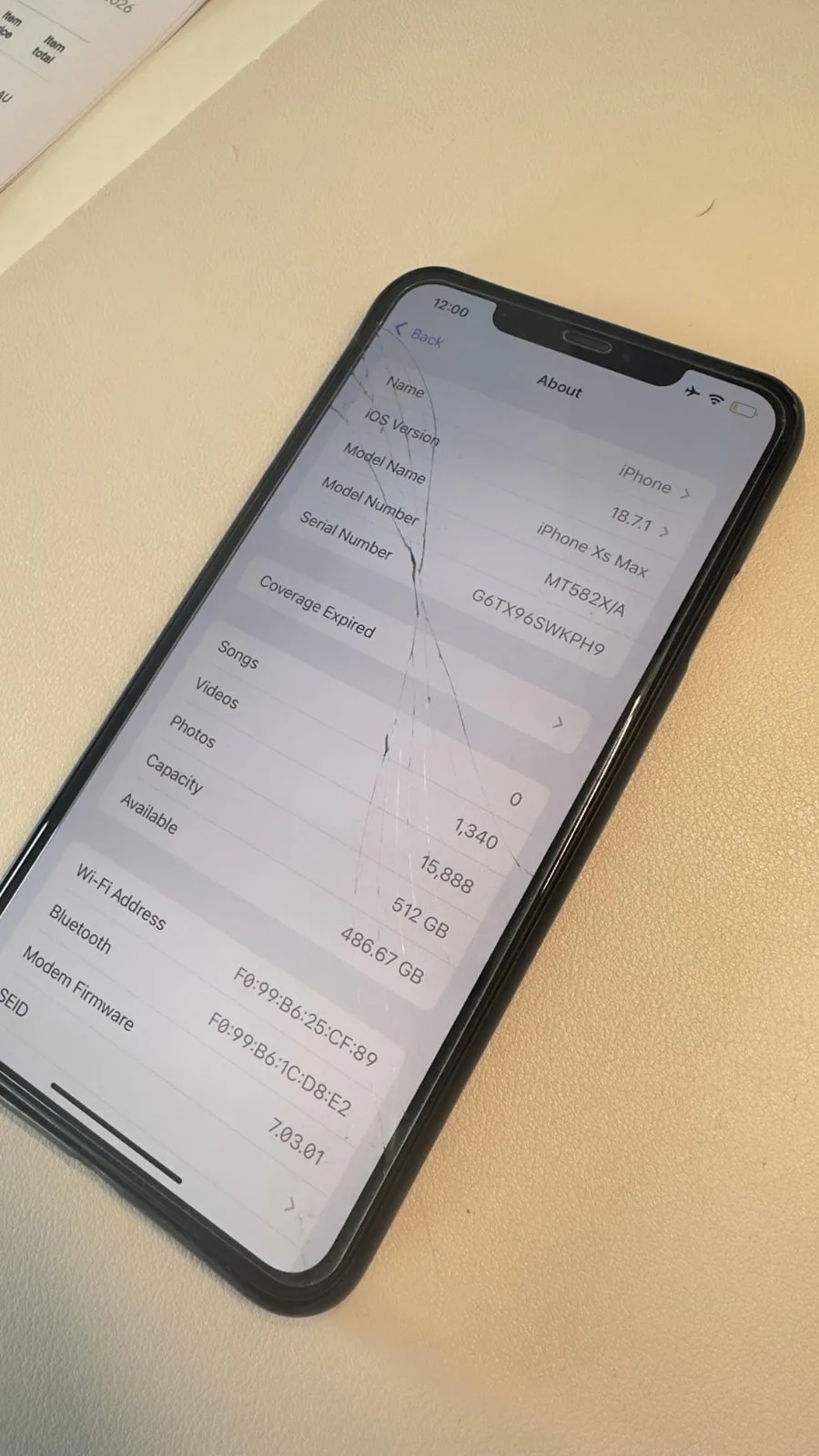 iPhone Xs Max 512GB Outer glass cracked ONLY, OLED display & touch function 100% — photo 4