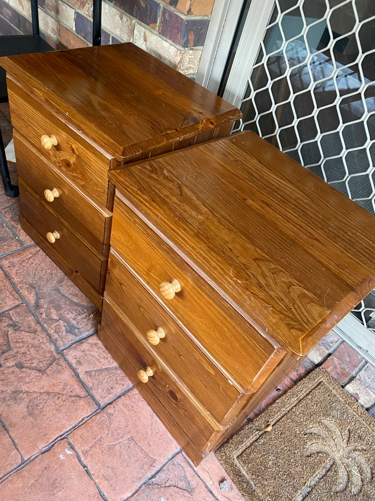 Pair of bedside tables — photo 3
