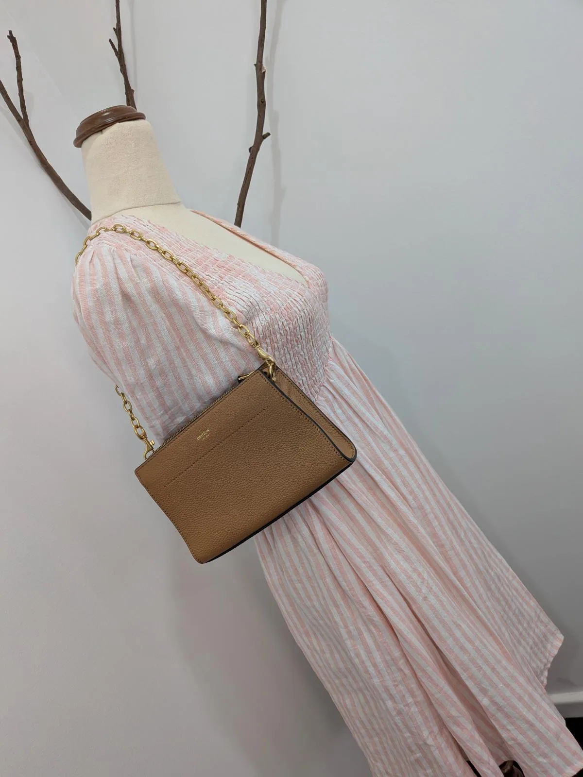 Oroton Tan Pebble Leather Crossbody / Clutch – photo 2