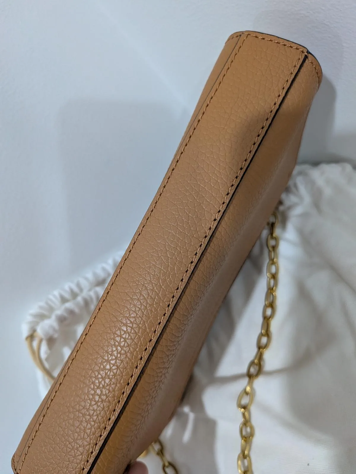 Oroton Tan Pebble Leather Crossbody / Clutch – photo 9