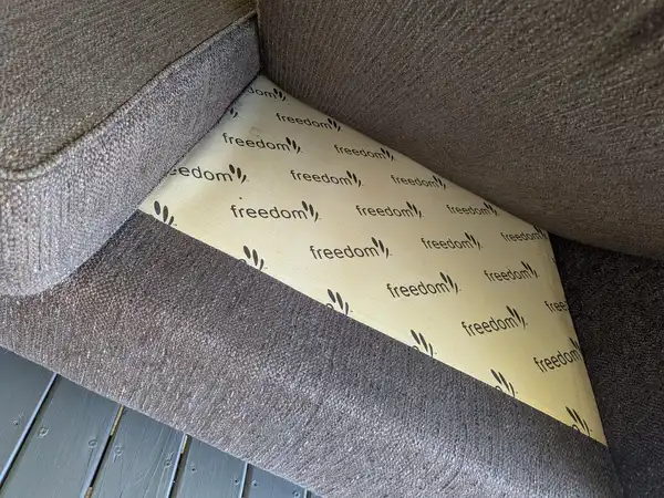 2X FREEDOM COUCH 2 SEATER AND 3 SEATER
