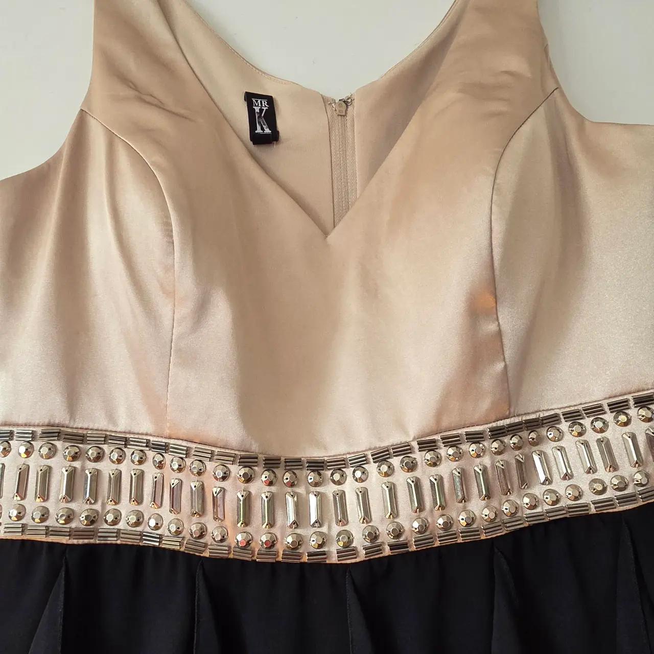 Mr K Cocktail Dress Size 12 Gold Black Beaded Waist Tiered Ruffle Formal AU – photo 2