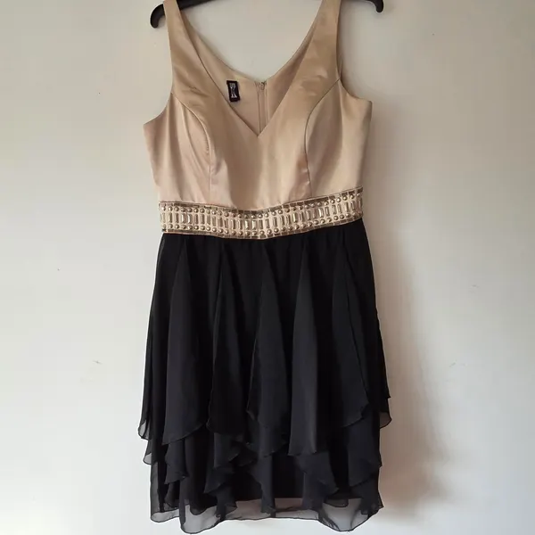 Mr K Cocktail Dress Size 12 Gold Black Beaded Waist Tiered Ruffle Formal AU