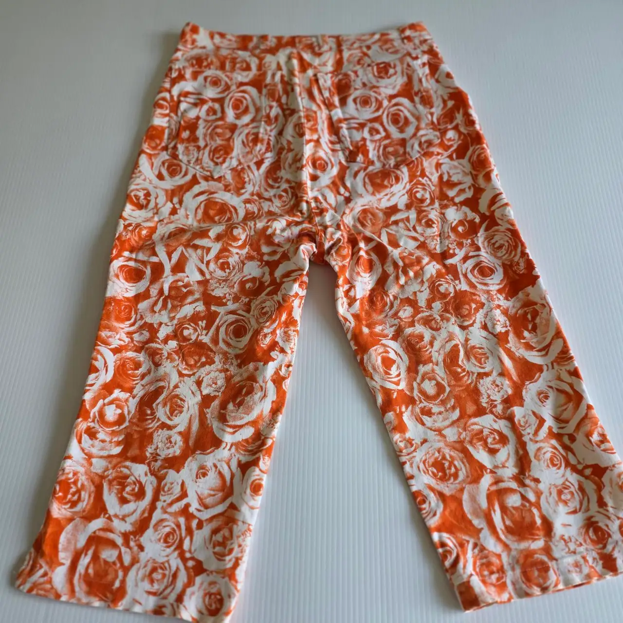 Vintage VERTICE Floral Capri Pants - Made in NZ - Size 10 (Fits Modern 6-8) – photo 2