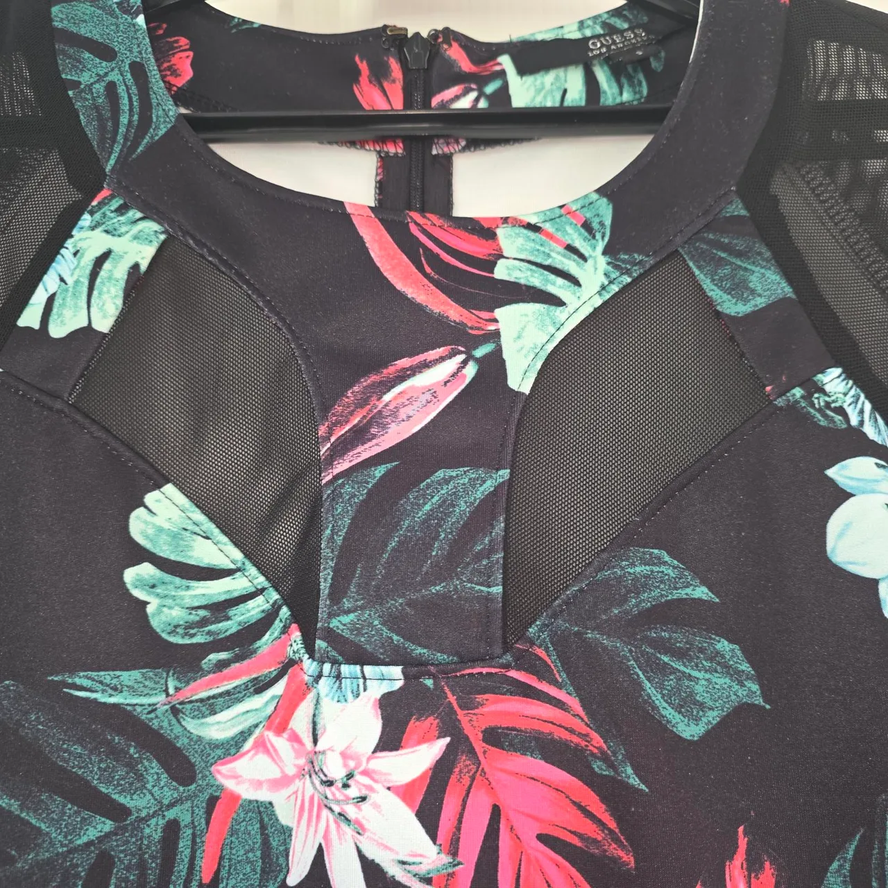 GUESS Tropical Palm Leaf Dress (Size S / AU 8) — photo 2