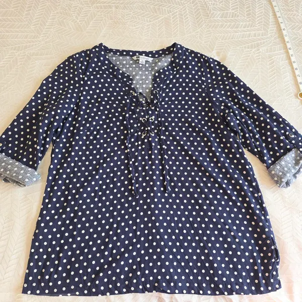 Rock man's Linen Vicose blend blouse with lace up V-Neck.Size 18