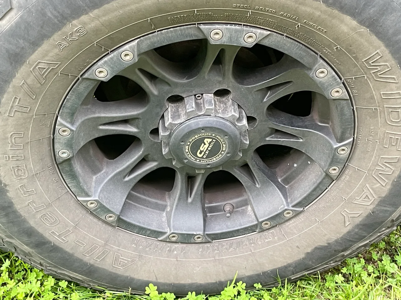 Toyota Landcruiser — photo 5