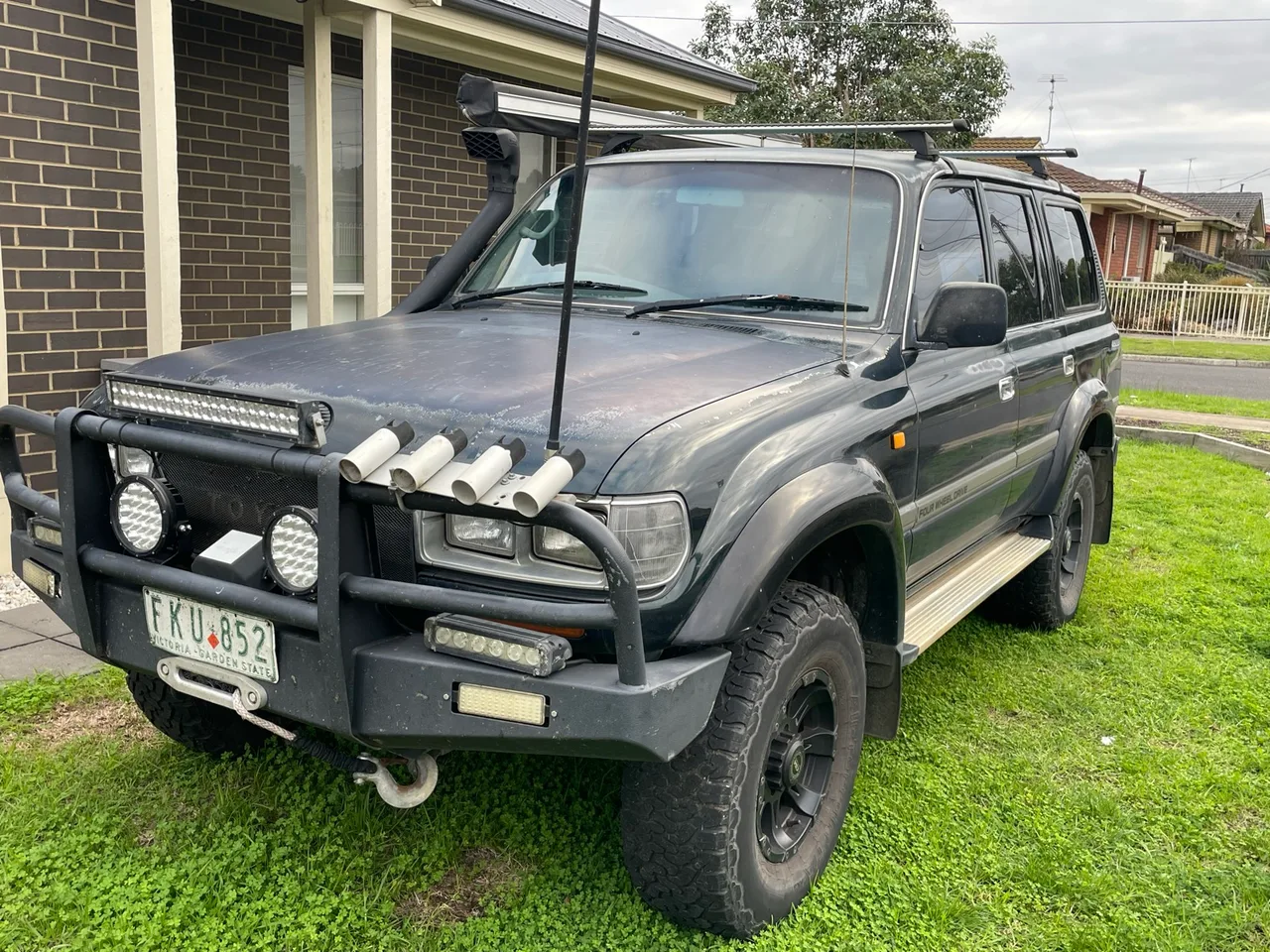Toyota Landcruiser — photo 4