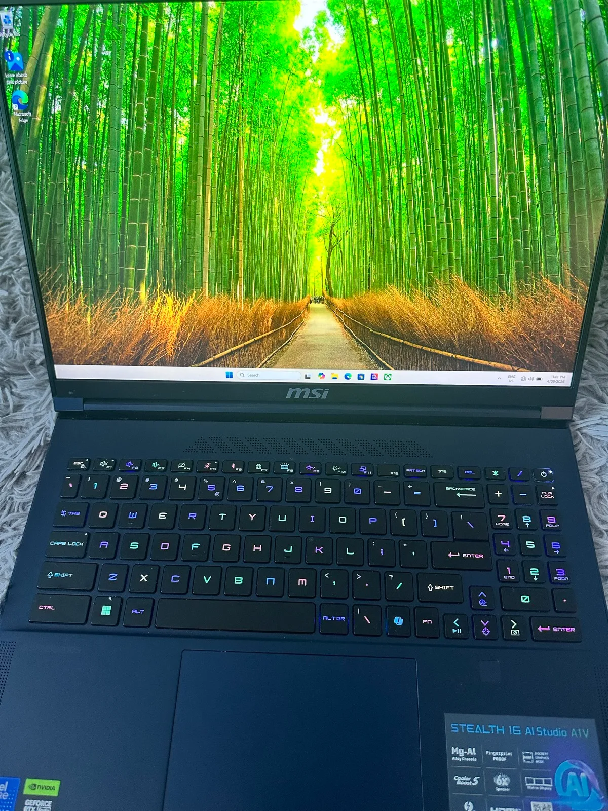 MSI Stealth 16 Al Studio | RTX 4080 12GB | 32GB RAM | 1TB SSD | 240Hz — photo 5