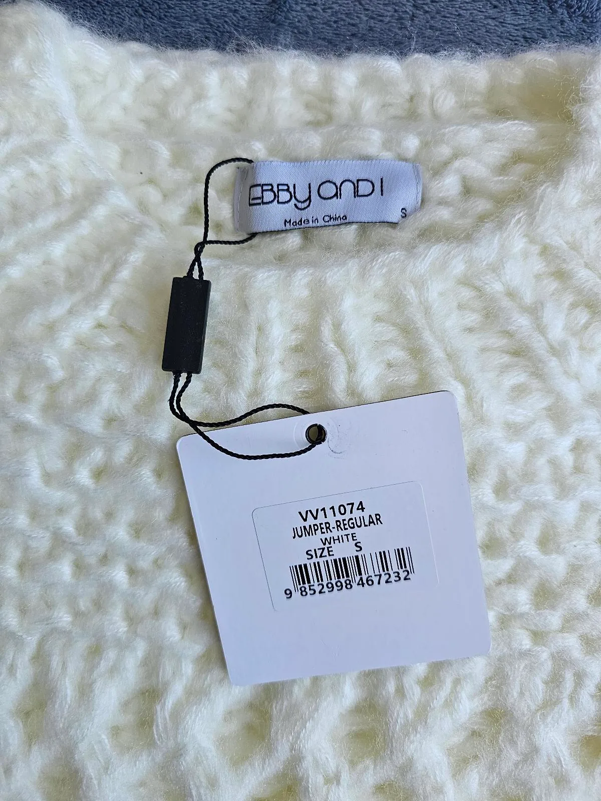 Ebby and I knit pullover - Size S (would fit M) — photo 6