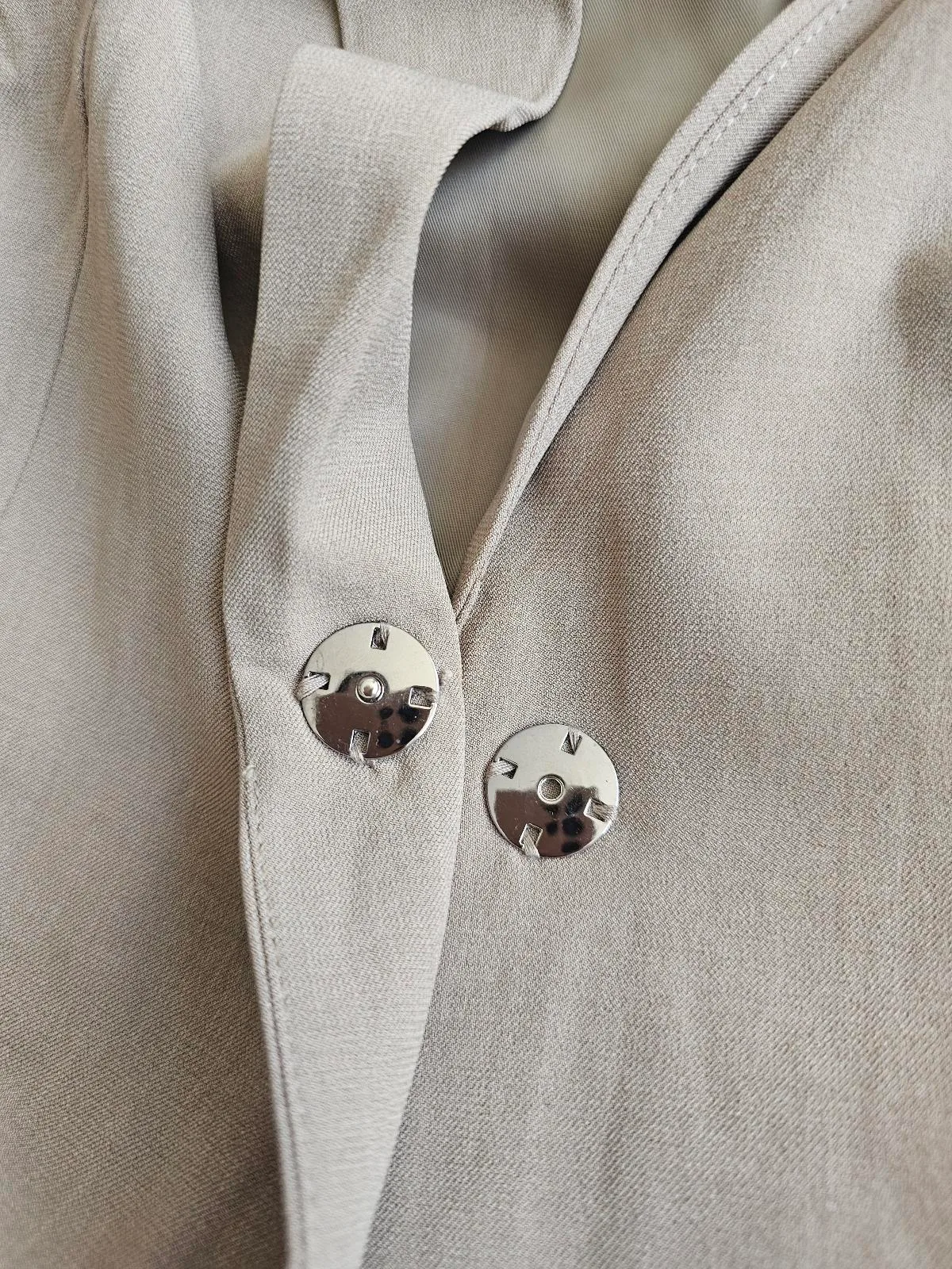 White Closet Longline blazer in Taupe/beige - Size 12 – photo 7