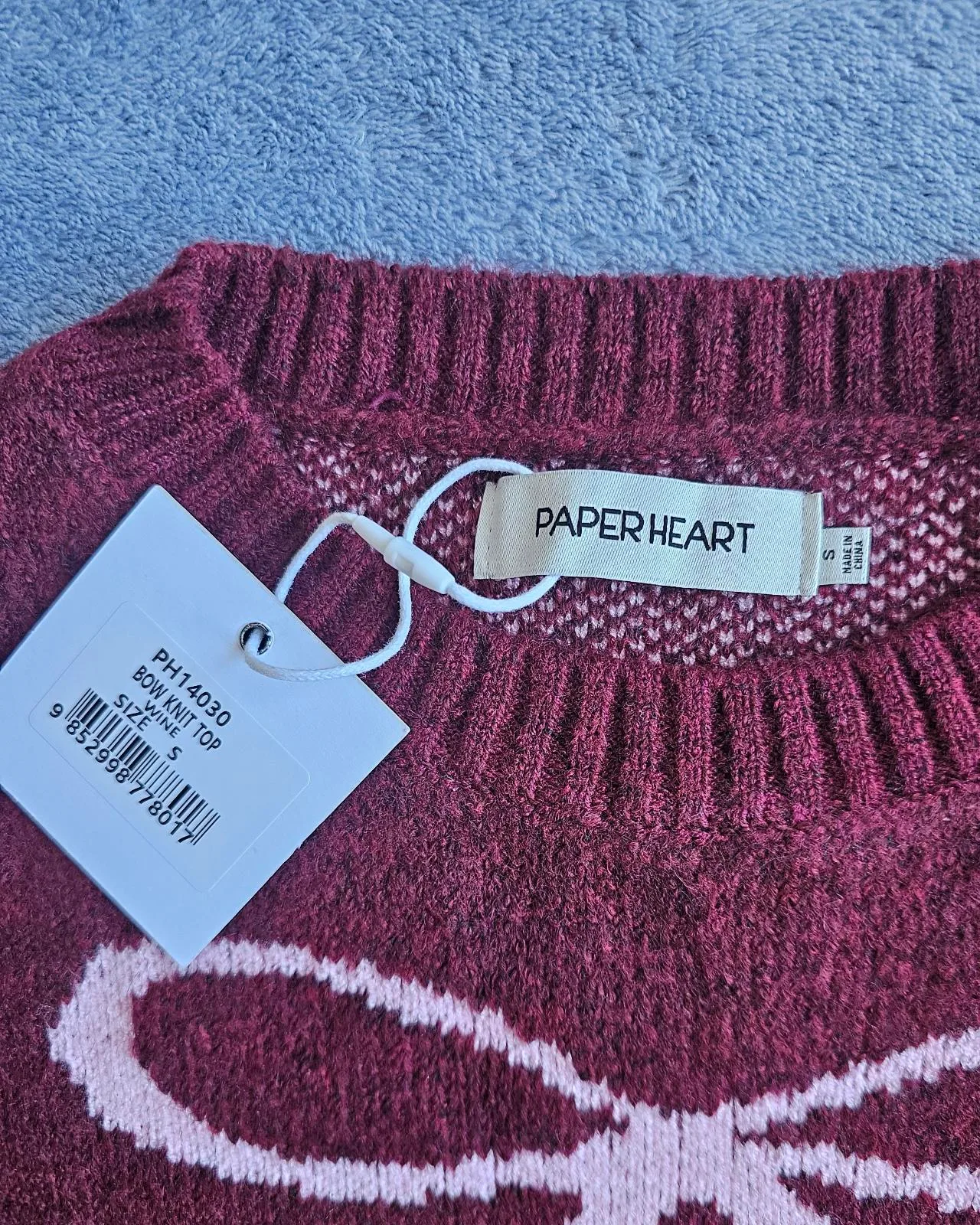 Burgundy with pink bow Sweater Size S (would fit M) – photo 2
